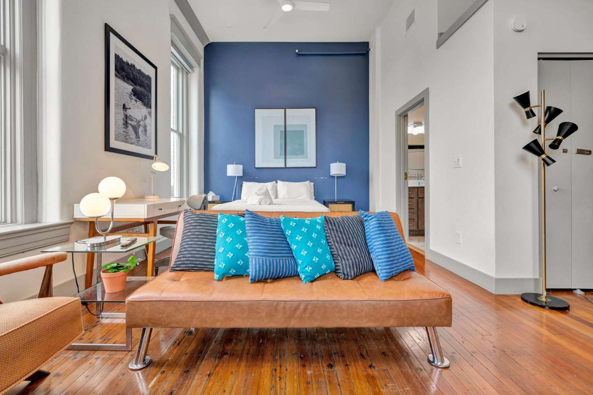 Apartment Bright And Modern In # 402 *